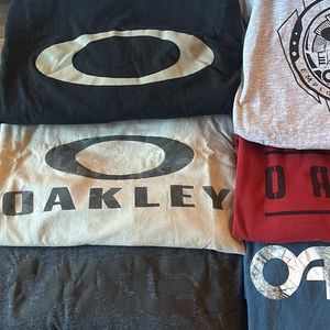 Seven Oakley Graphic Tshirts